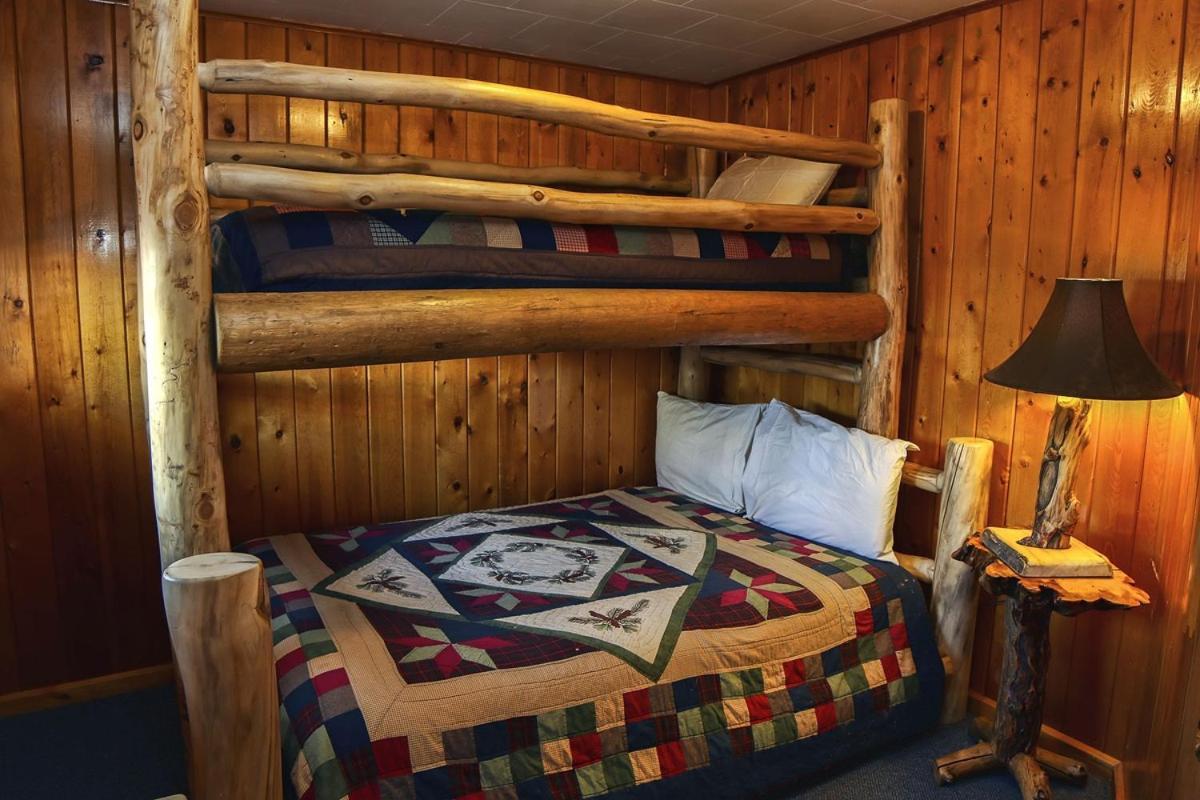 Lazy R Cottages- 2 Cabin Estes Park Esterno foto